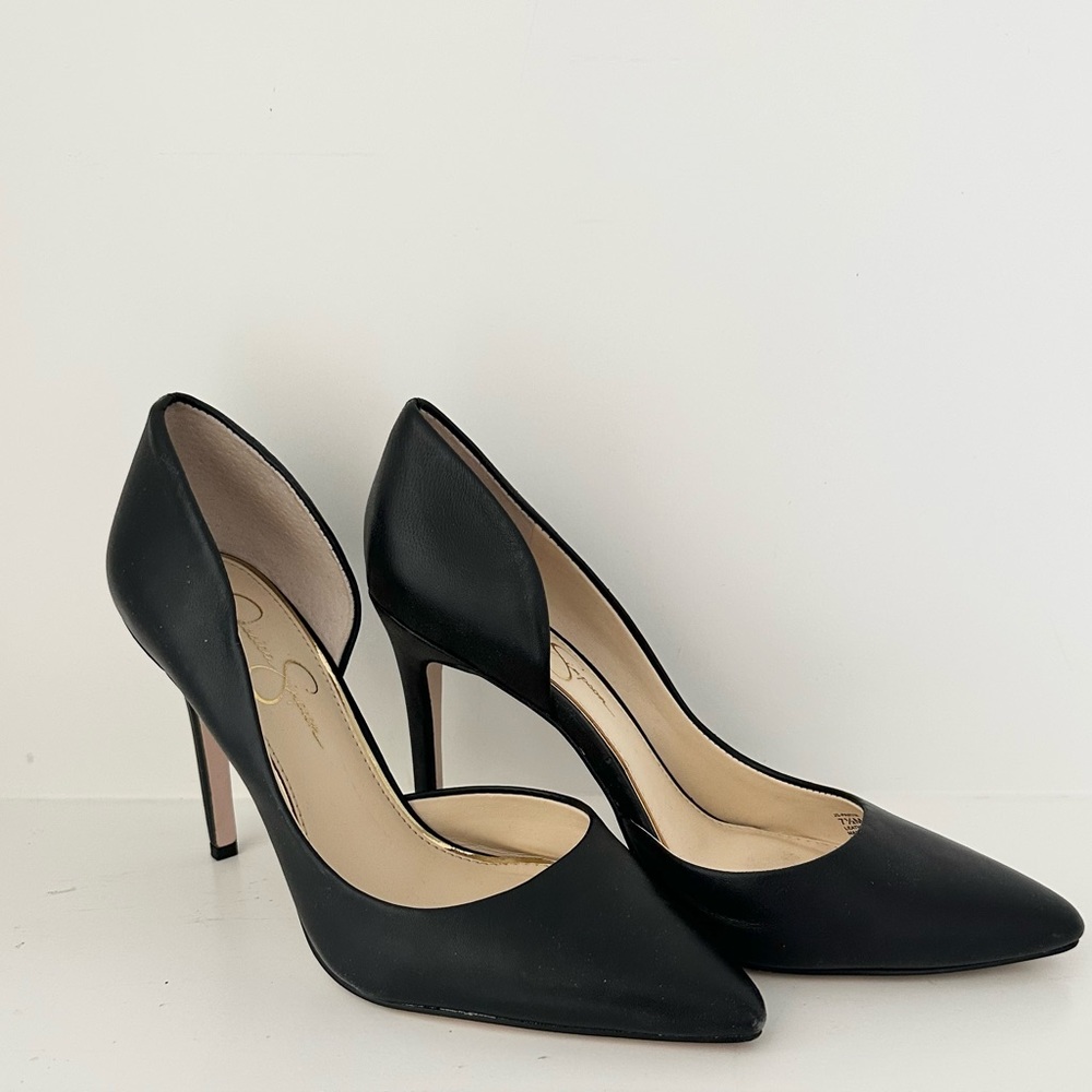 Jessica Simpson black heels